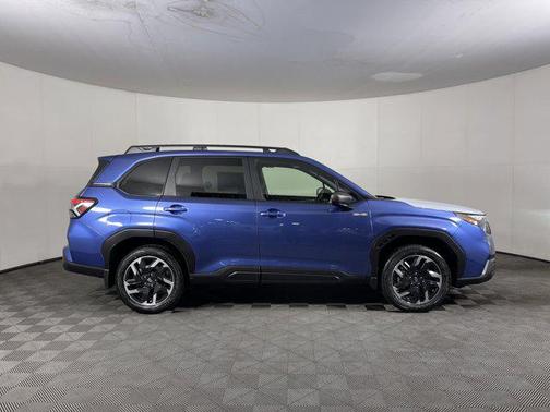 2025 Subaru Forester Hybrid Premium