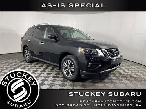 2019 Nissan Pathfinder S