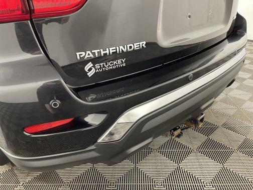 2019 Nissan Pathfinder S