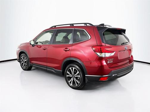 Crimson Red Pearl 2024 Subaru Forester Limited