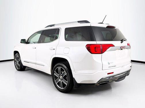 White Frost Tricoat 2019 GMC Acadia Denali