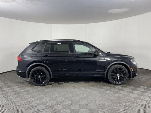2021 Volkswagen Tiguan 2.0T SE R-Line Black 4MOTION