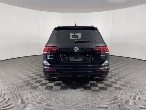 2021 Volkswagen Tiguan 2.0T SE R-Line Black 4MOTION