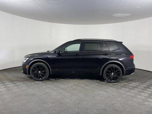 2021 Volkswagen Tiguan 2.0T SE R-Line Black 4MOTION