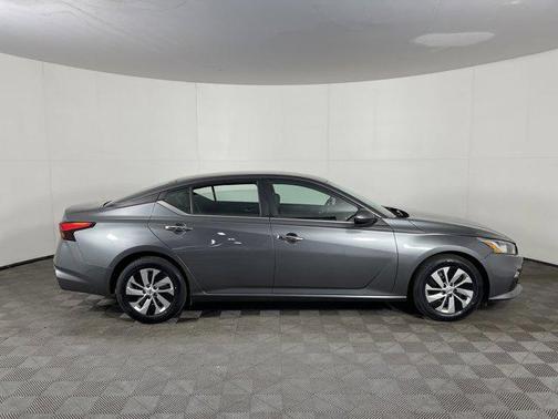 2021 Nissan Altima S FWD