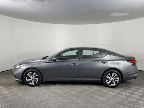 2021 Nissan Altima S FWD