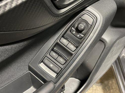 2019 Subaru Impreza 2.0i