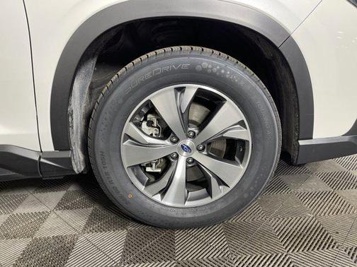 2023 Subaru Ascent Premium 7-Passenger