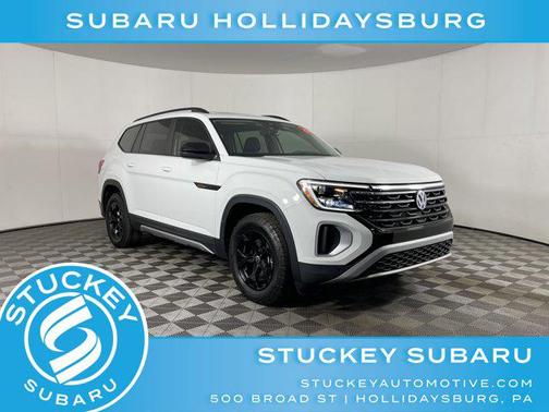2024 Volkswagen Atlas 2.0T SE w/Technology 4MOTION