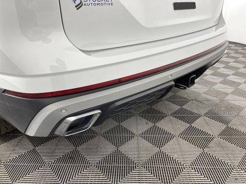 2024 Volkswagen Atlas 2.0T SE w/Technology 4MOTION