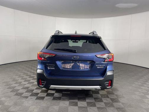 2022 Subaru Outback Touring