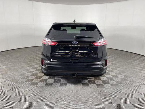 2022 Ford Edge ST Line