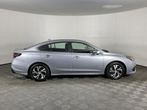 2022 Subaru Legacy Premium