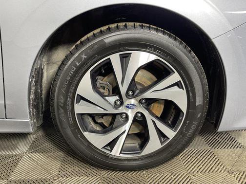 2022 Subaru Legacy Premium