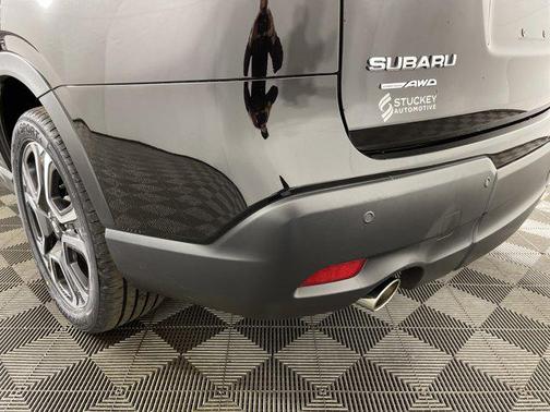 2023 Subaru Ascent Limited 8-Passenger