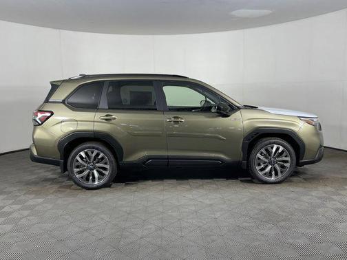 2025 Subaru Forester Hybrid Touring