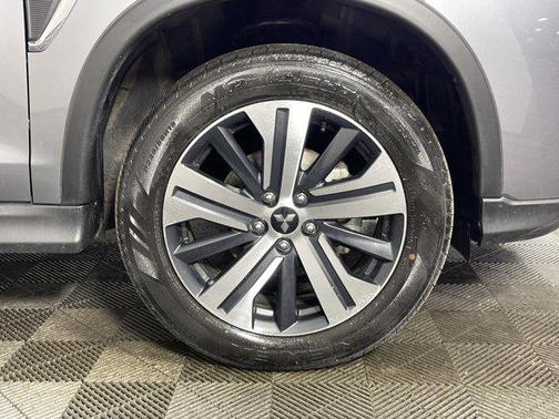 2025 Mitsubishi Outlander Sport SE