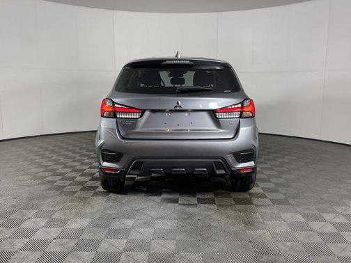 2025 Mitsubishi Outlander Sport SE