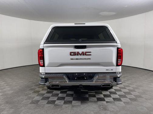 2024 GMC Sierra 1500 SLE