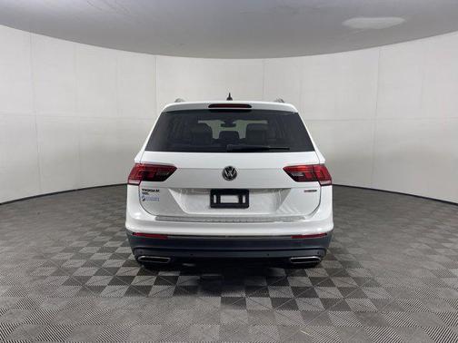 2019 Volkswagen Tiguan 2.0T SEL
