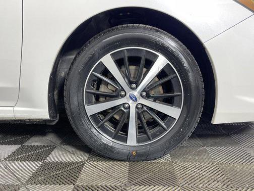 2023 Subaru Impreza Premium