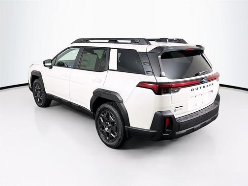 Crystal White Pearl 2026 Subaru Outback Premium