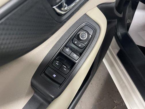 2022 Subaru Legacy Premium