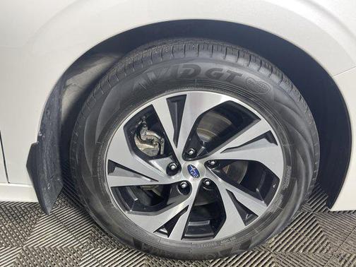 2022 Subaru Legacy Premium
