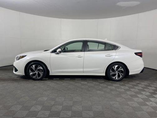2022 Subaru Legacy Premium