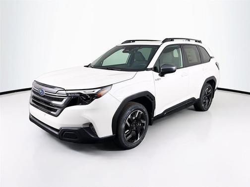 Crystal White Pearl 2026 Subaru Forester Hybrid Premium