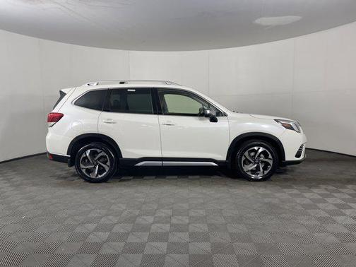 2022 Subaru Forester Touring