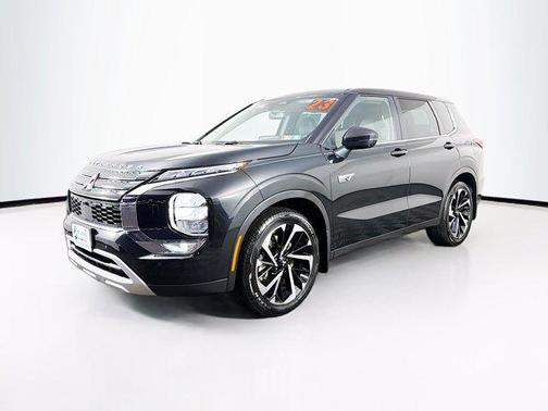 2023 Mitsubishi Outlander PHEV SE S-AWC