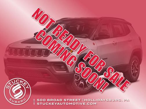 Billet Silver Metallic Clearcoat 2023 Jeep Compass Trailhawk