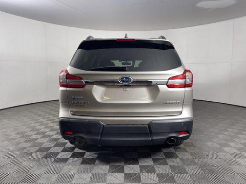 2019 Subaru Ascent Premium 8-Passenger