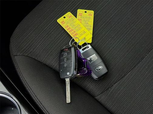 Dark Cherry 2015 Kia Sorento LX
