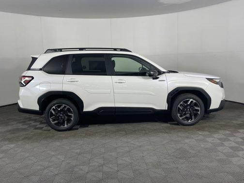 2025 Subaru Forester Hybrid Premium