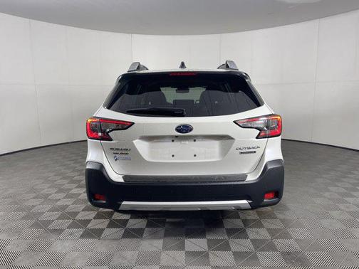 2025 Subaru Outback Touring