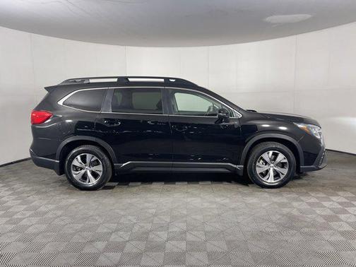 2023 Subaru Ascent Premium 7-Passenger