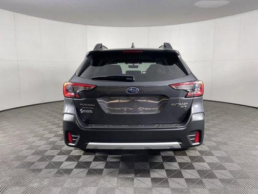 2022 Subaru Outback Limited XT