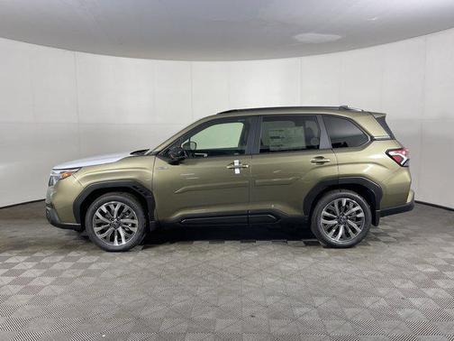 2025 Subaru Forester Hybrid Touring