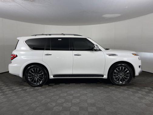 2023 Nissan Armada Platinum 4WD