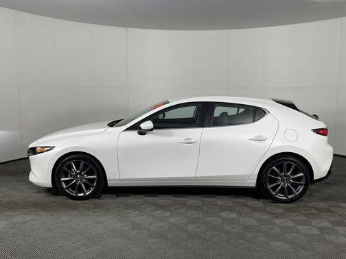 2022 Mazda Mazda3 FWD w/Select Package