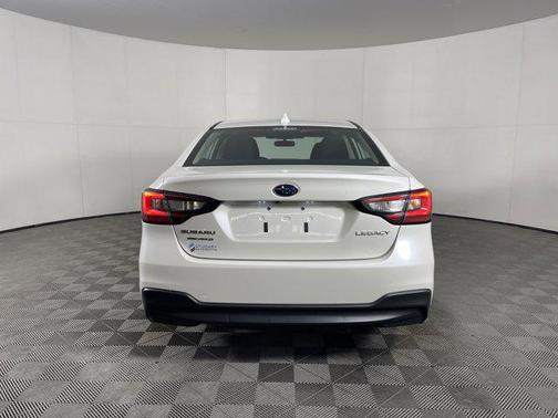2025 Subaru Legacy Base