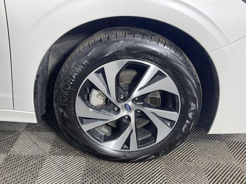 2025 Subaru Legacy Base