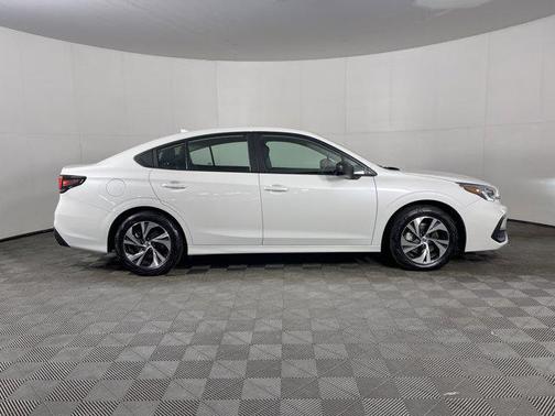 2025 Subaru Legacy Base