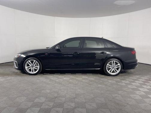 2022 Audi A4 45 S line Premium Plus