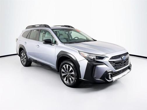 Ice Silver Metallic 2023 Subaru Outback Limited