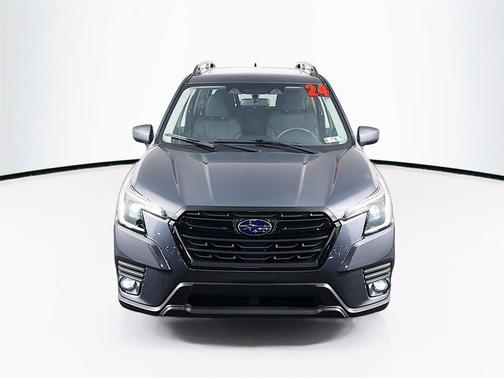 Magnetite Gray Metallic 2024 Subaru Forester Premium