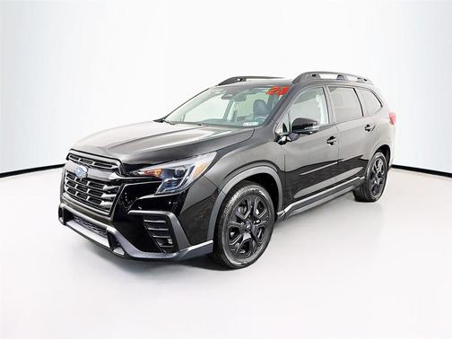 Crystal Black Silica 2023 Subaru Ascent Onyx Edition Limited 7-Passenger