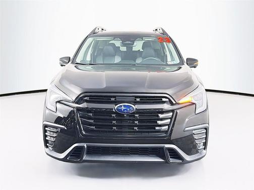 Crystal Black Silica 2023 Subaru Ascent Onyx Edition Limited 7-Passenger